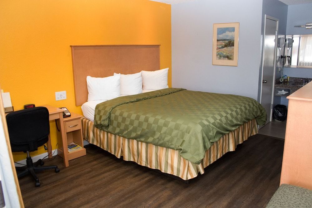 Keefer's Inn Standard Room, 1 Queen Bed 2