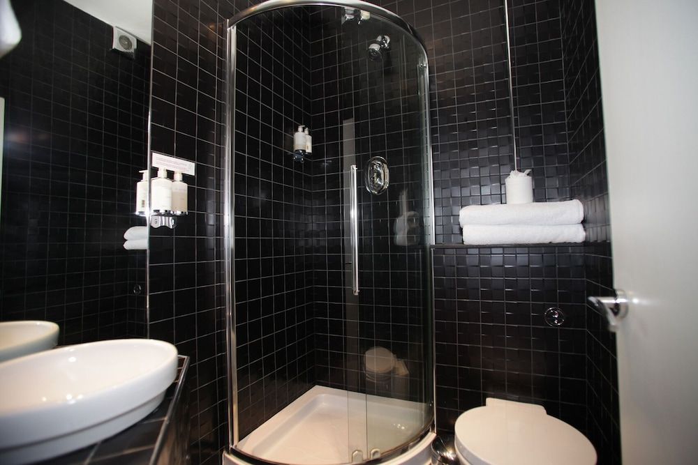 Blanch House Superior Double Room, Ensuite (Poppy) 6