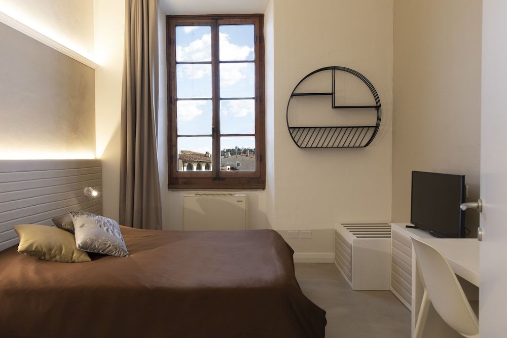 undefined Palazzo dei Ciompi Suites 3