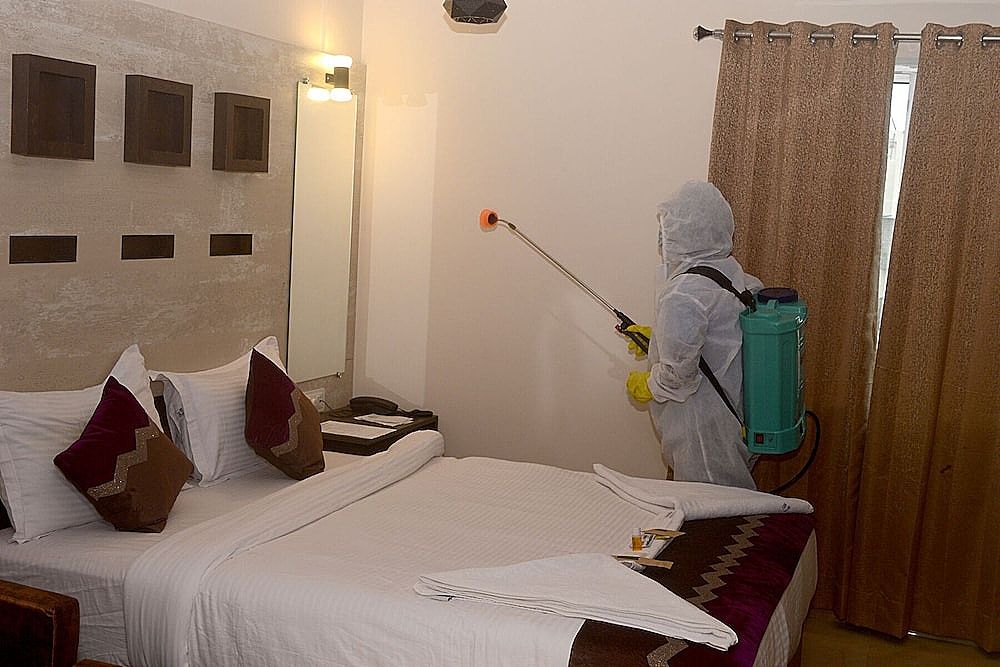 HOTEL SHREESH KOLKATA Premium AC Room 13