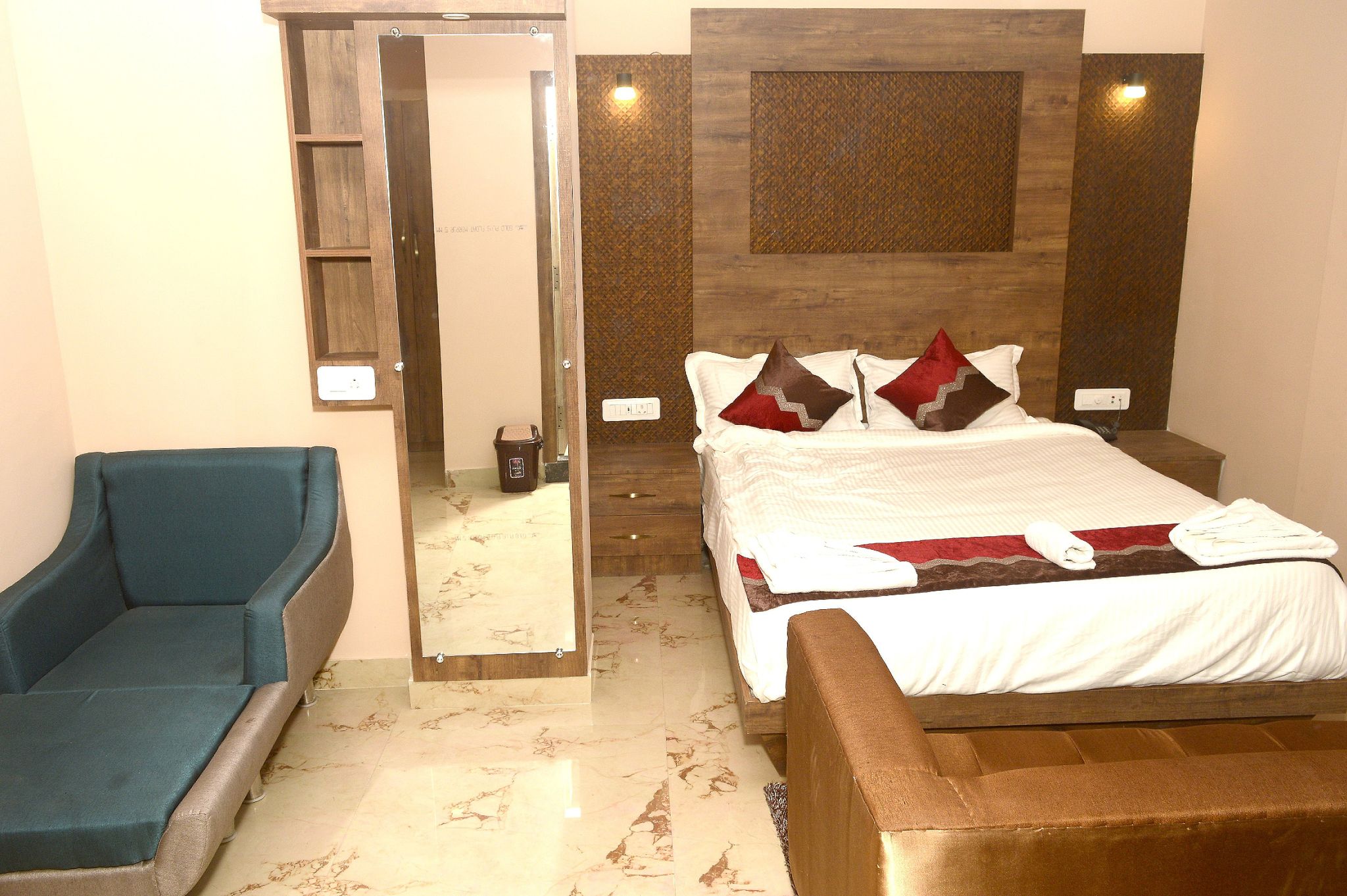 HOTEL SHREESH KOLKATA Premium AC Room 29