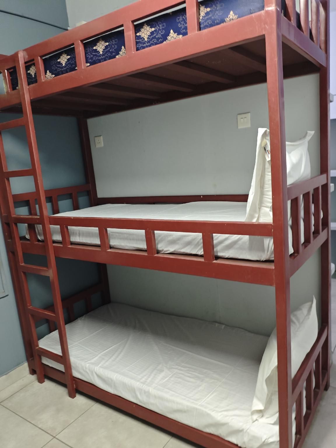 Villa Victor Dorm Bed 2