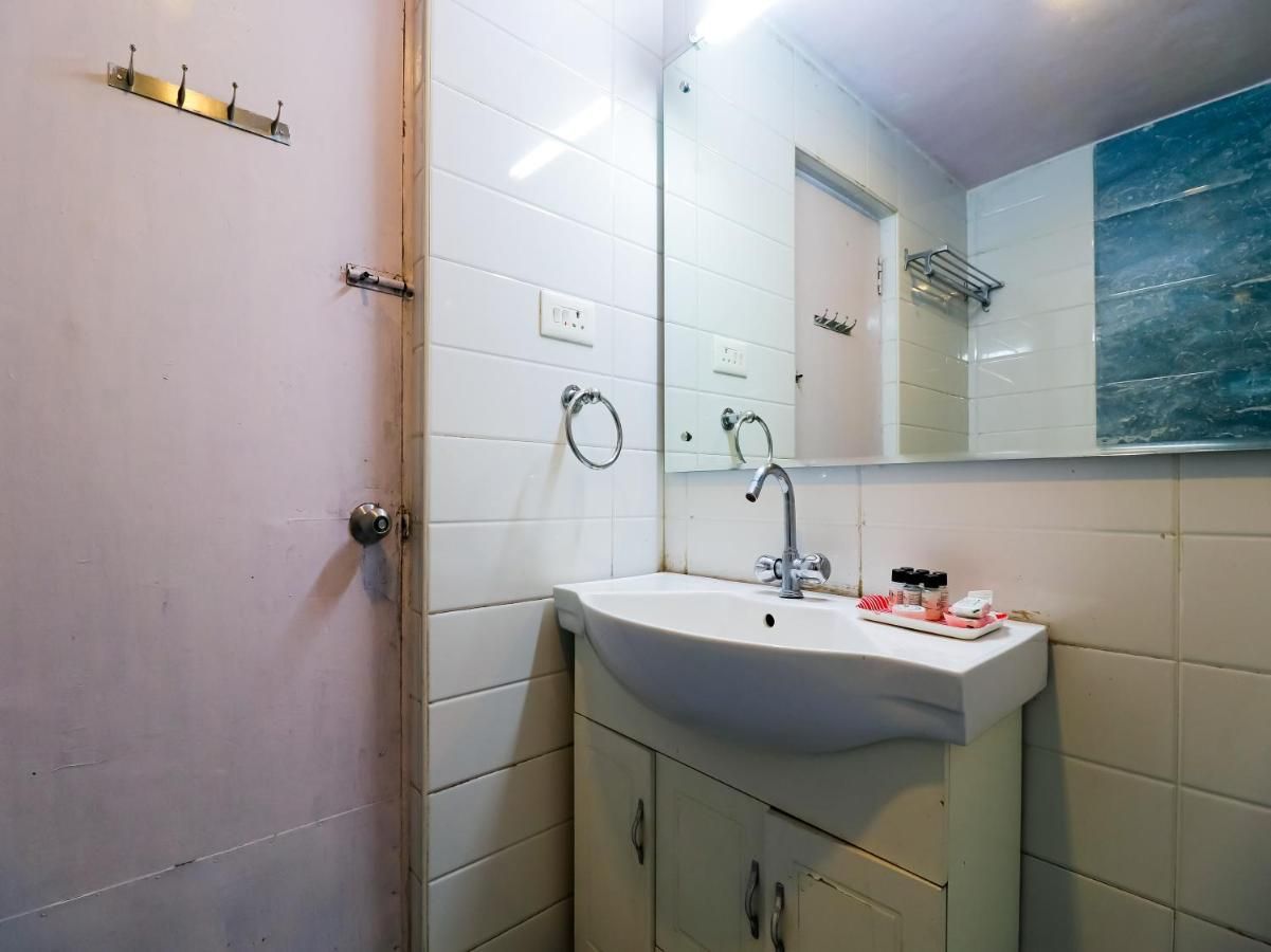 The Byke Select Sunshine Grand (Ooty) Super Deluxe Room 15