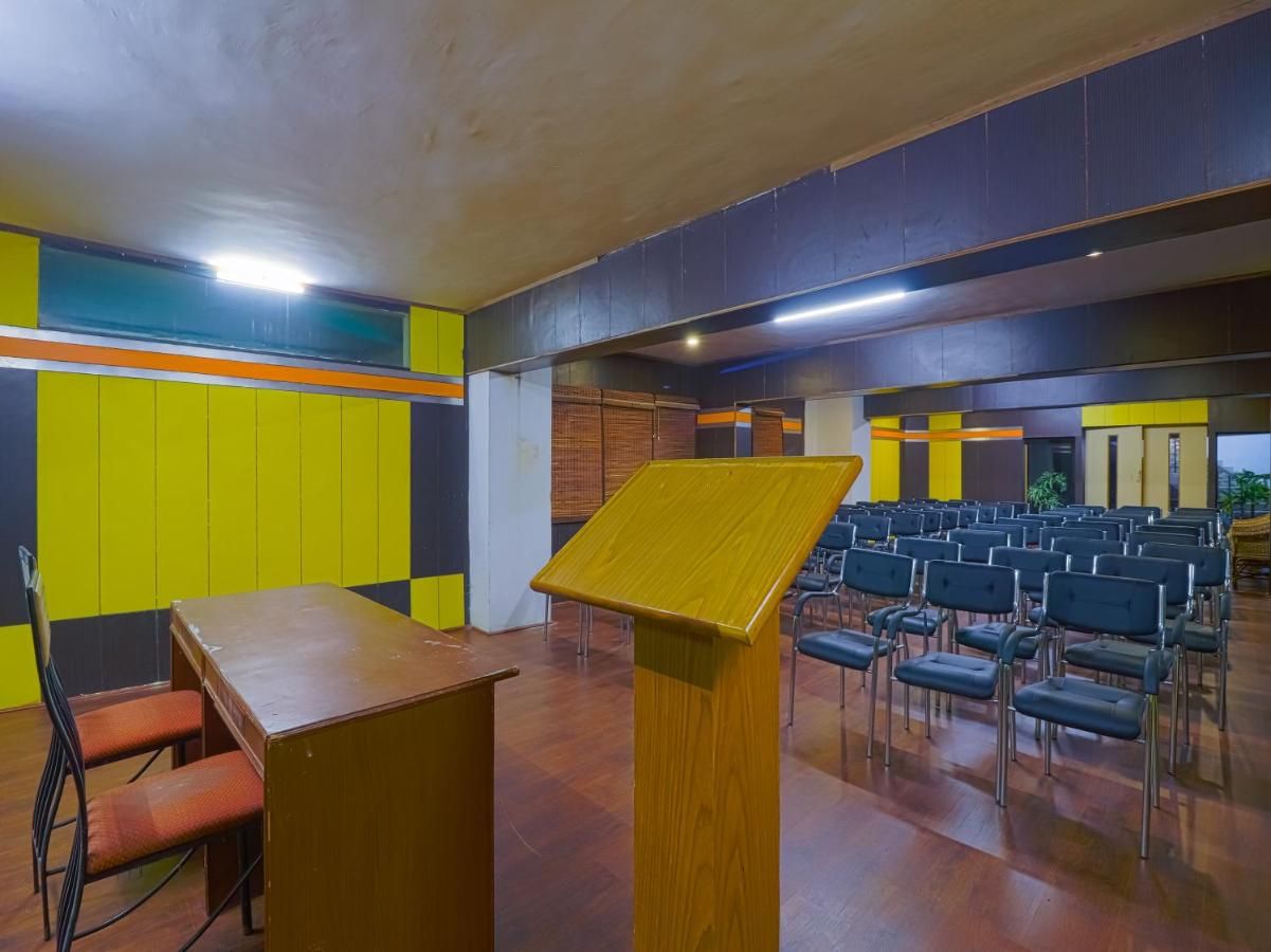 The Byke Select Sunshine Grand (Ooty) Super Deluxe Room 16