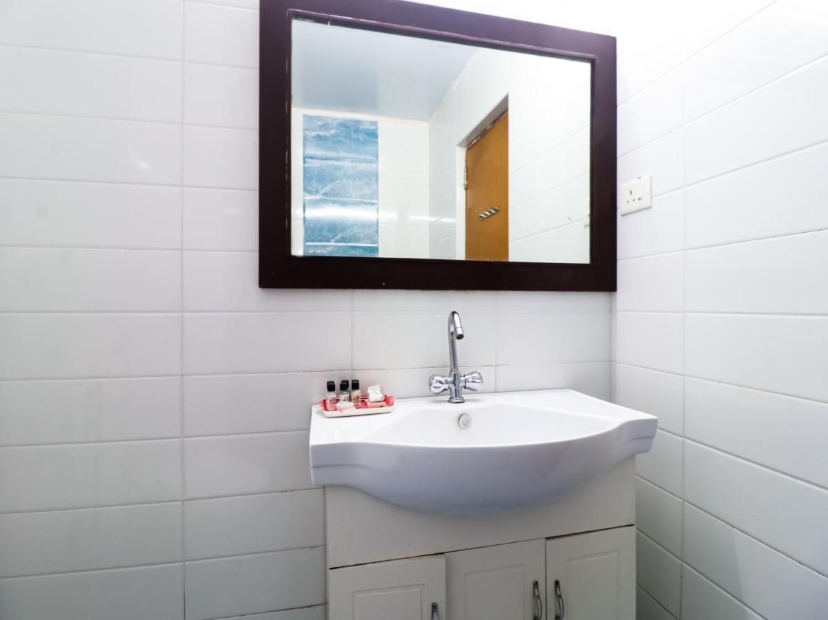 The Byke Select Sunshine Grand (Ooty) Super Deluxe Room 8