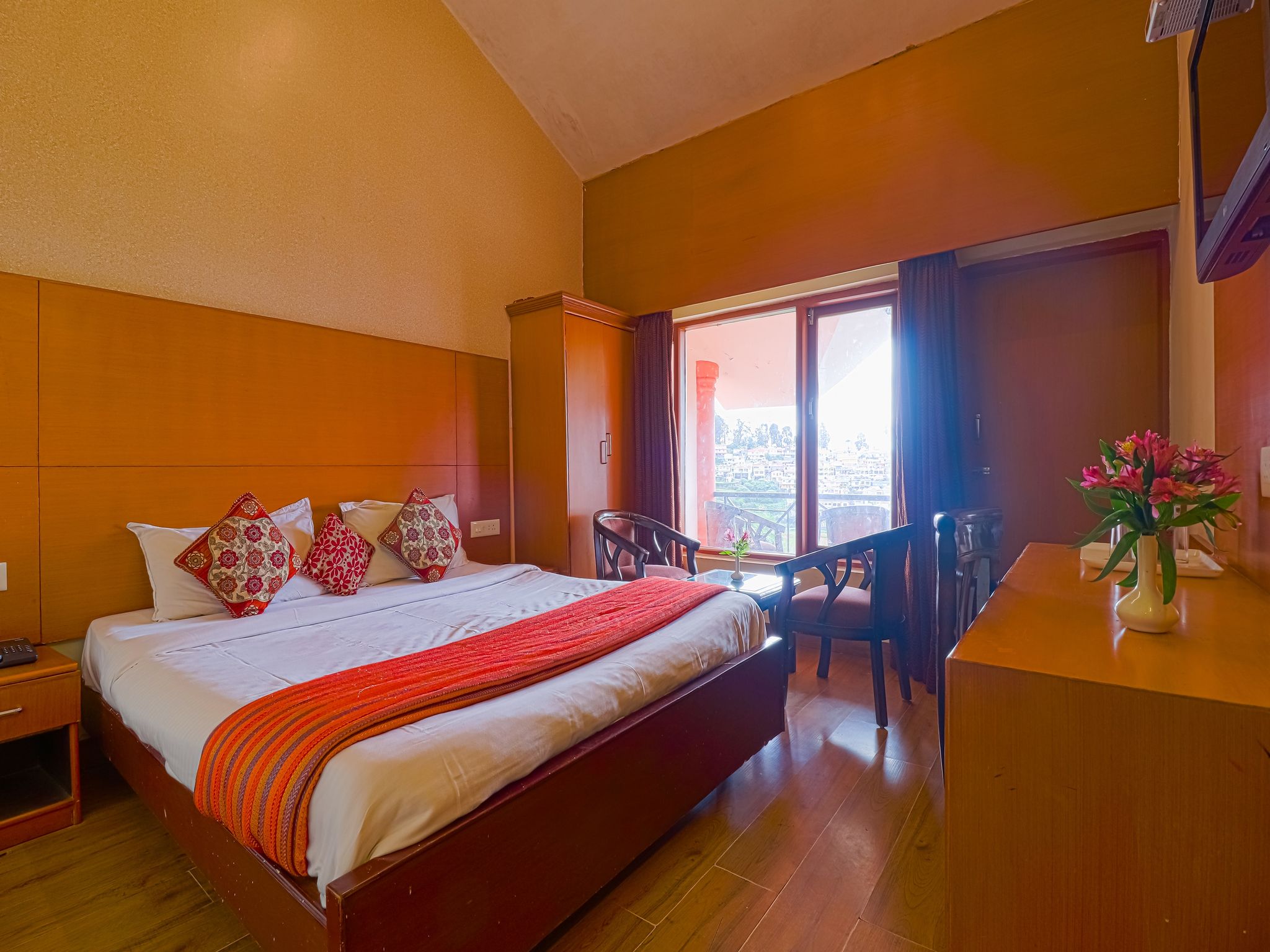 The Byke Select Sunshine Grand (Ooty) Super Deluxe Room with Balcony 22