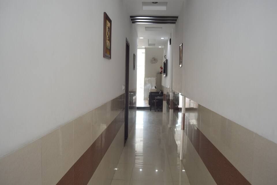 undefined Hotel Stay Inn 4