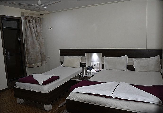 AC Deluxe Room
