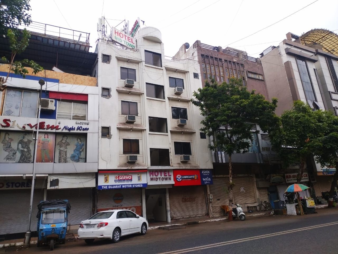 undefined HOTEL MIDTOWN 7