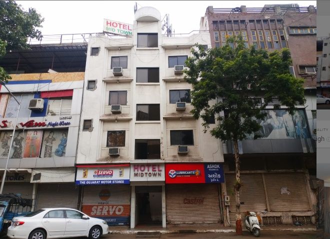 undefined HOTEL MIDTOWN