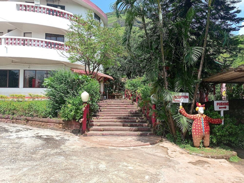 undefined Golden Resort and Farm 2