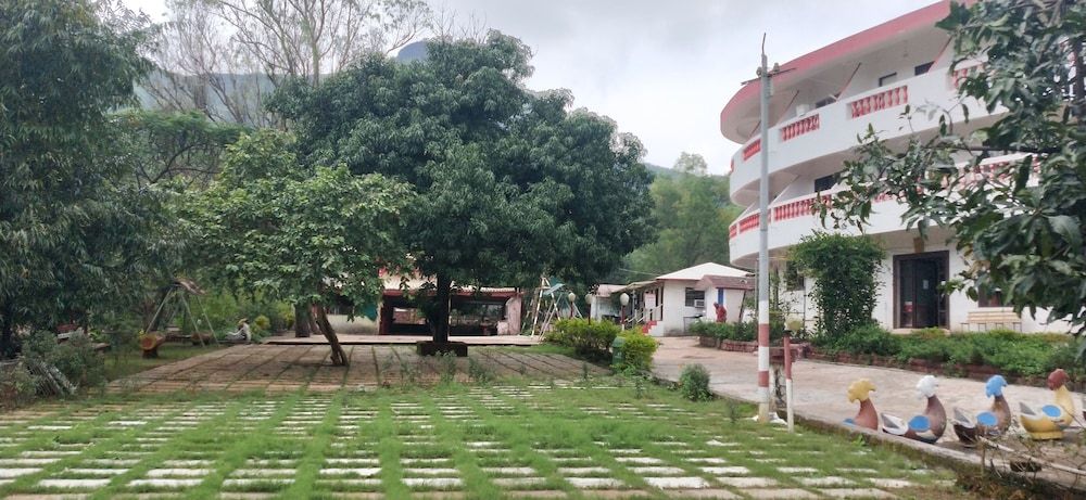 undefined Golden Resort and Farm 10