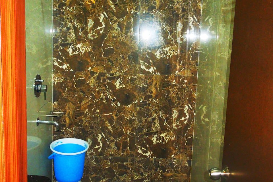 ac super dlx room wash room pcbg