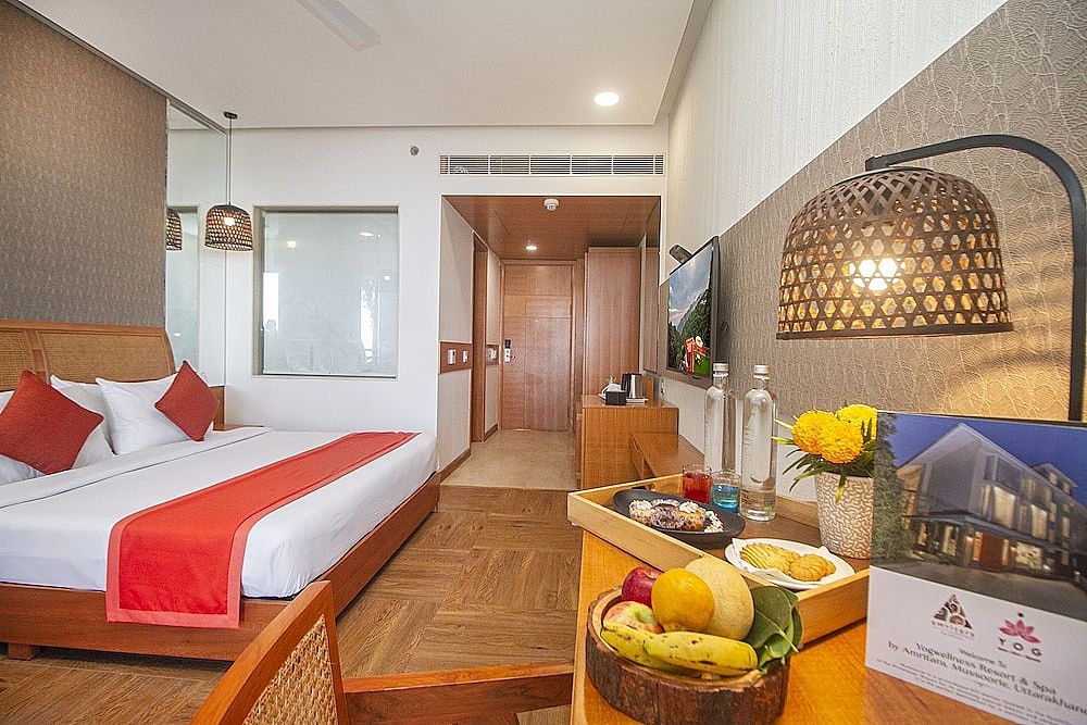 Yog Wellness Resort & Spa by Amritara Executive Room with Balcony and Valley View 7