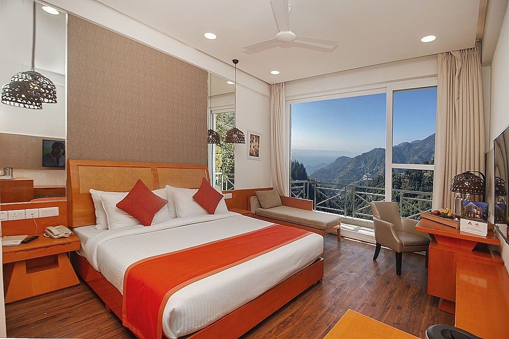 Yog Wellness Resort & Spa by Amritara Executive Room with Balcony and Valley View 2