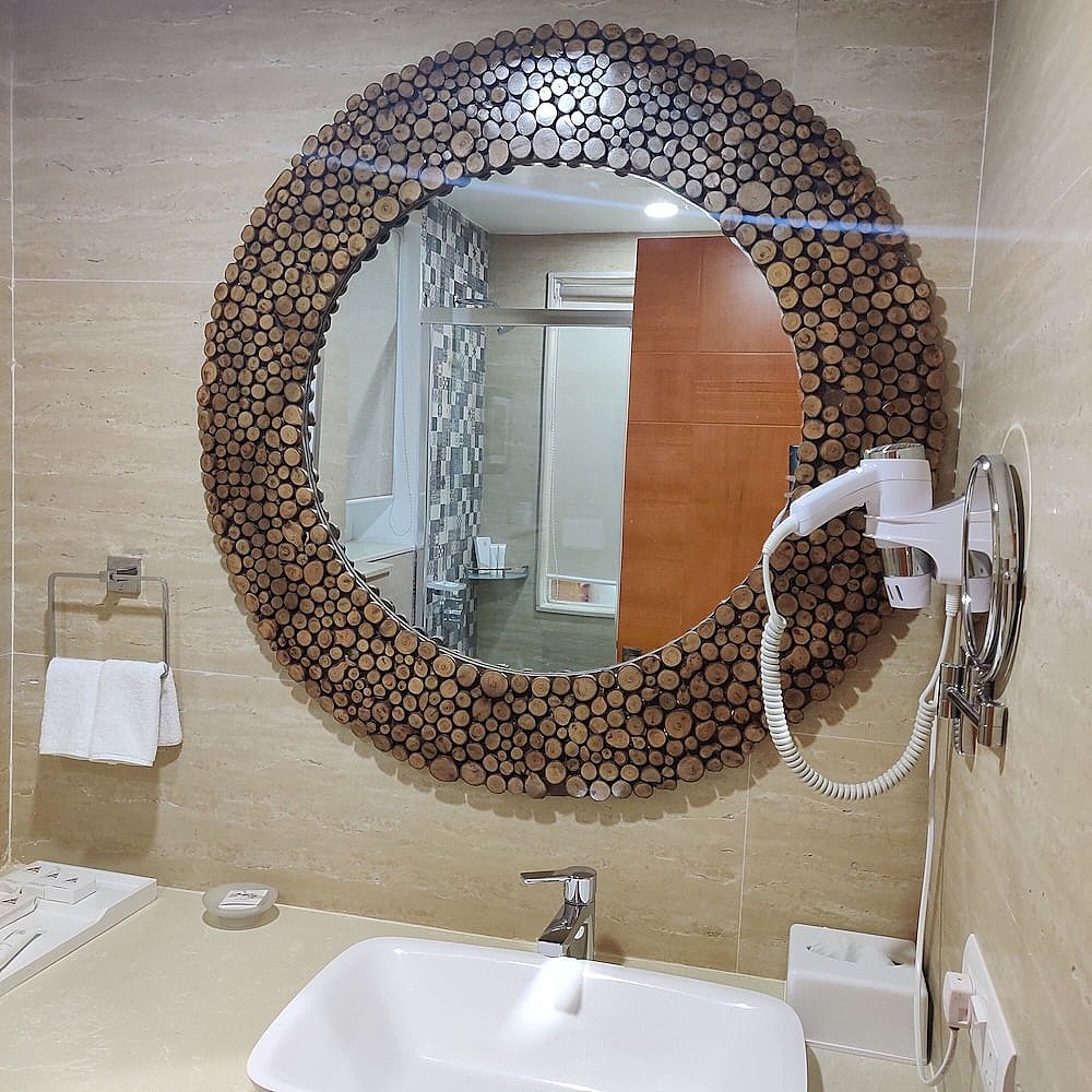 Yog Wellness Resort & Spa by Amritara Executive Room with Balcony and Valley View 18