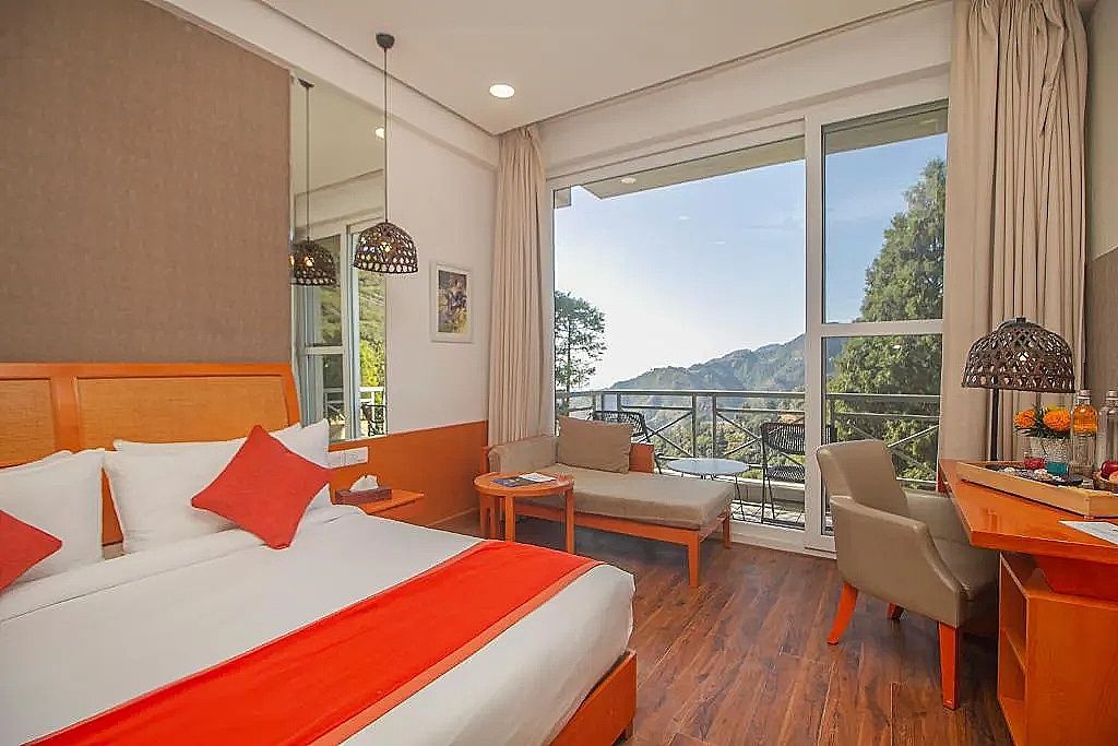 Yog Wellness Resort & Spa by Amritara Executive Room with Balcony and Valley View 8