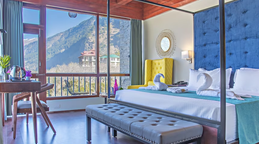 Echor Himalayan Aurum Superior Deluxe Room with Mountain View and Balcony 2