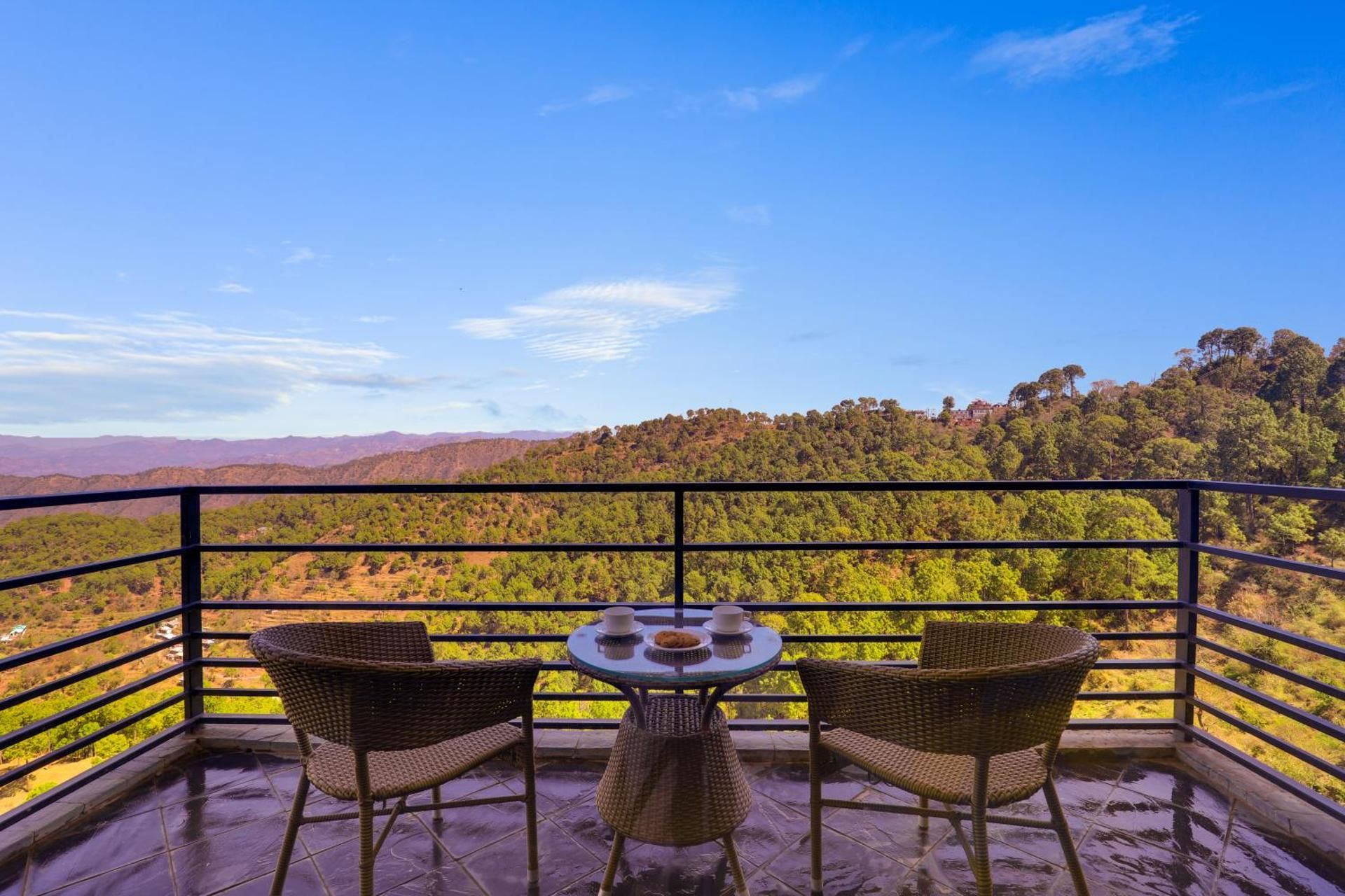 undefined The Chateau Kasauli 4