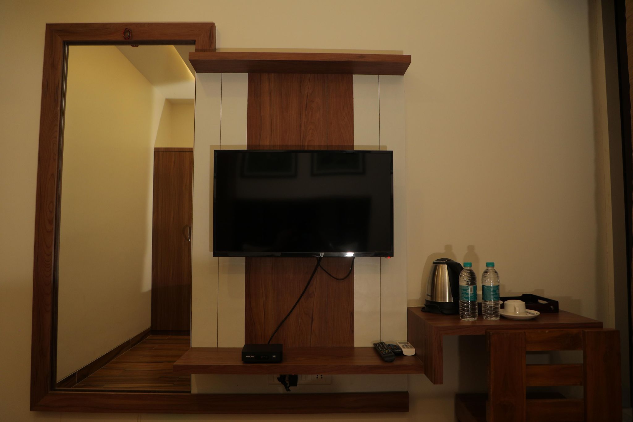 Skysuites By Monarch, Sanpada, Vashi - Navi Mumbai Executive Room with City View 4