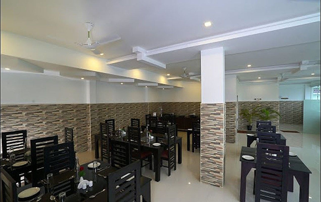 undefined Moonline Resort 9