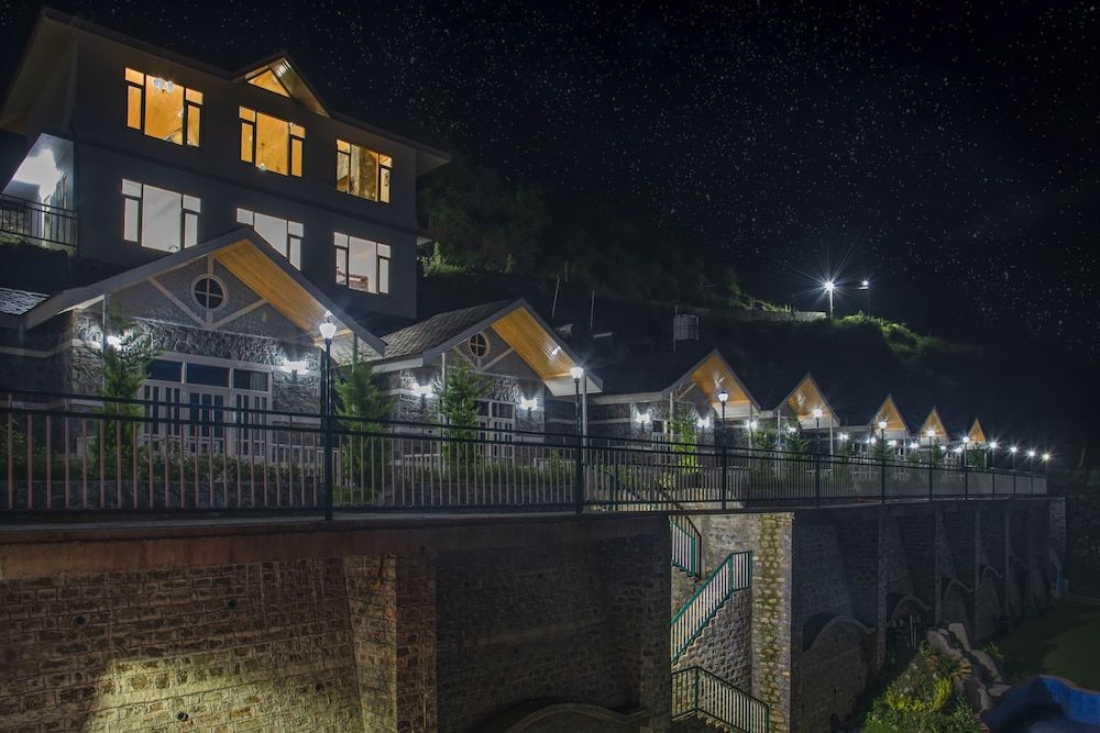 Front of property - evening/night