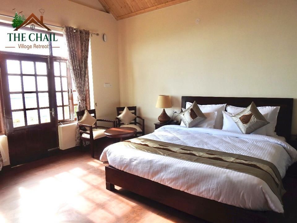 Cottage Room Deluxe, Guest room, 1 King, Mountain view