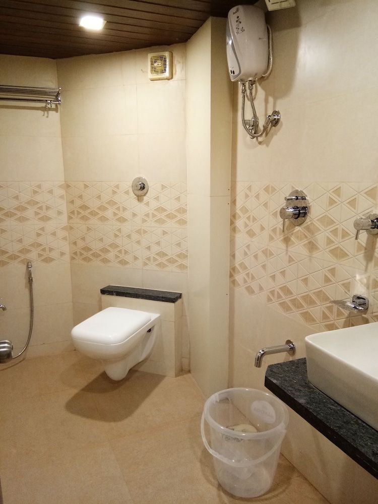 Hotel Imperial Palace