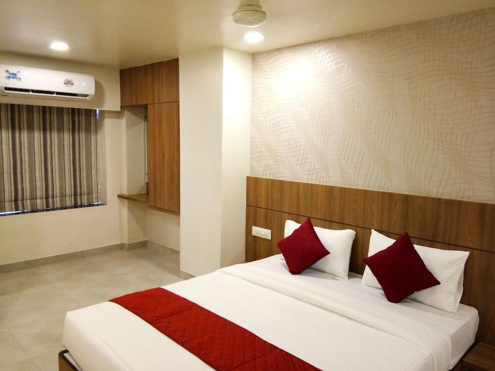 Hotel Imperial Palace