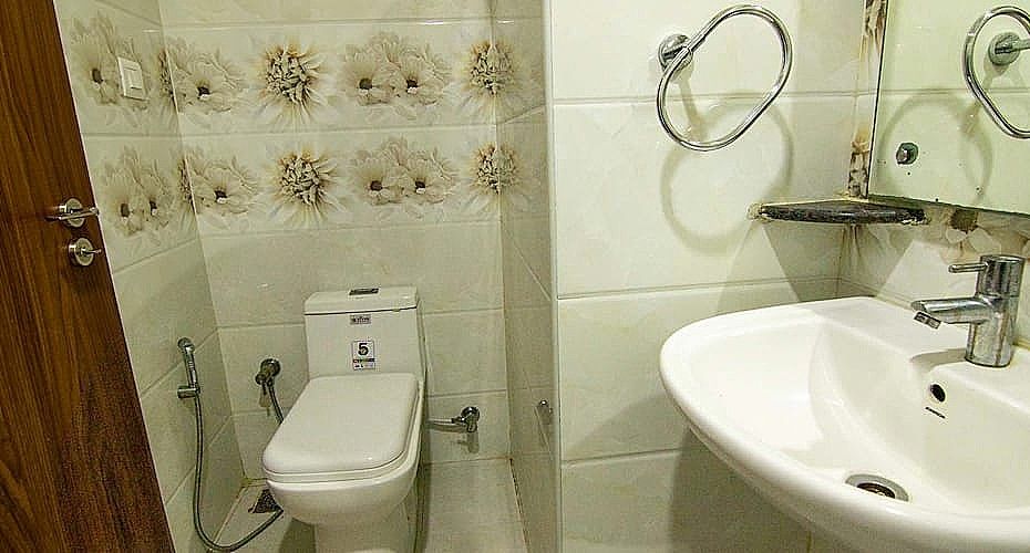 Narayana Studio Apartments Club Non AC Room 6