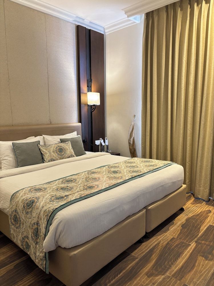 Regenta Resort & Spa Mashobra Premium Room 3