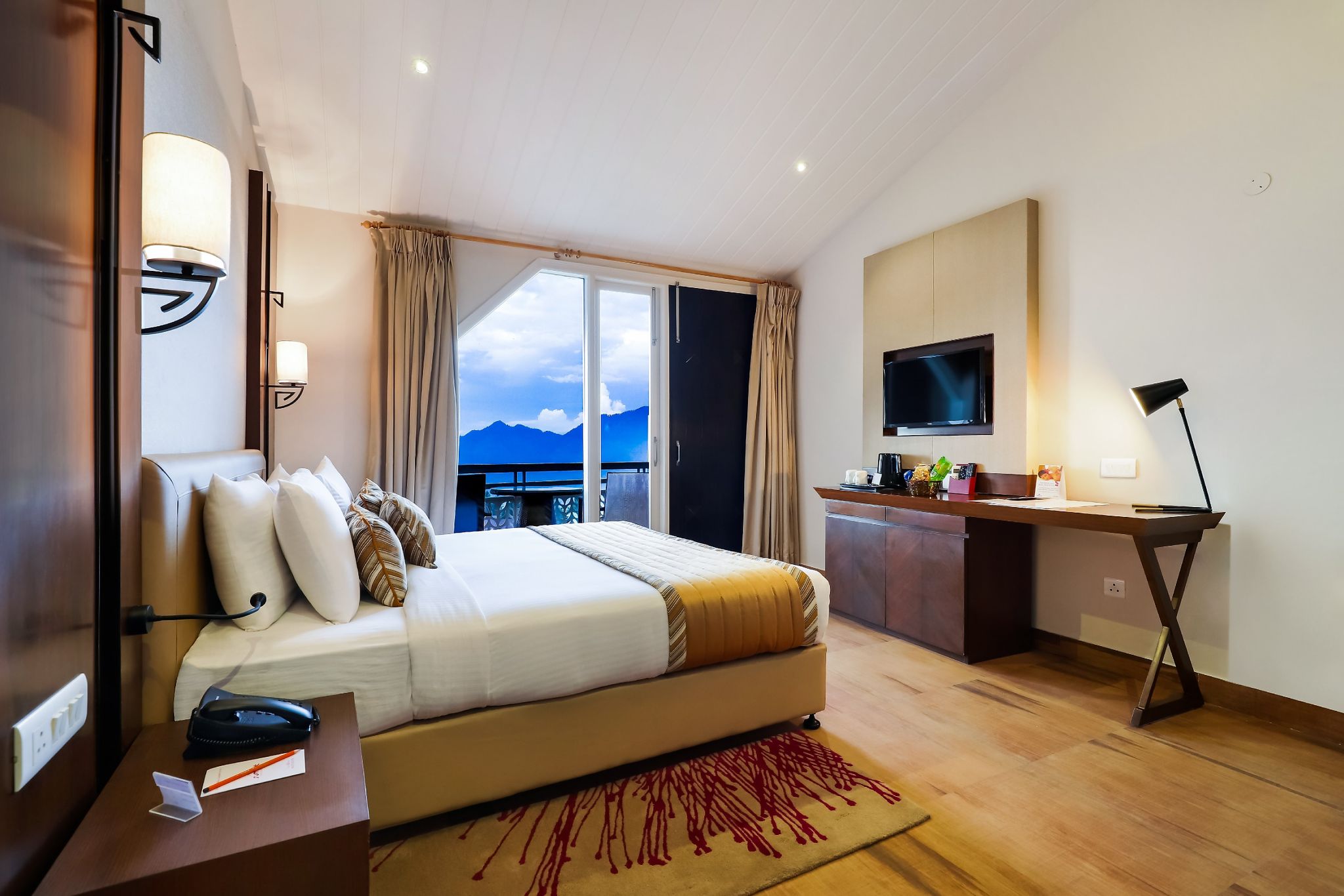 Premium Rooms with Partial View