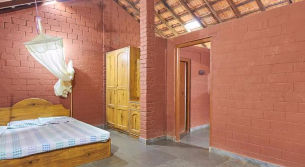 Paradise Holiday Cottage Stone Rooms 6