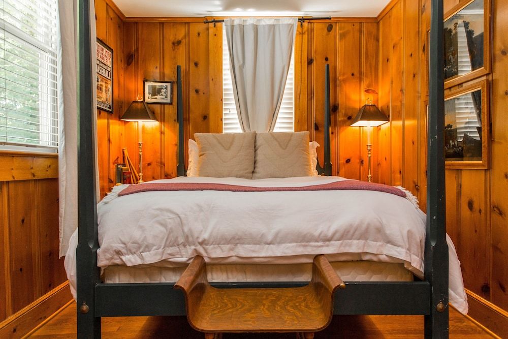 Queen Bed Fireplace (Leroy "Satchel" Paige)