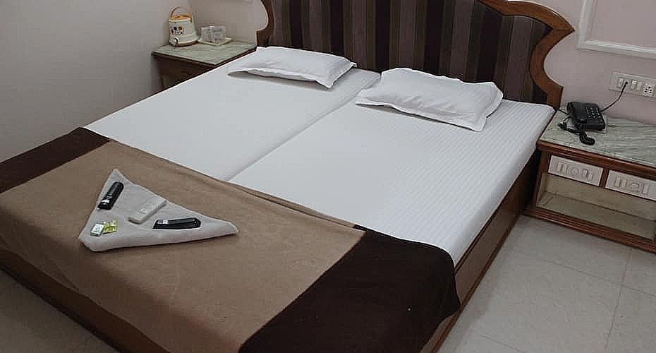 undefined Hotel Unnati 8