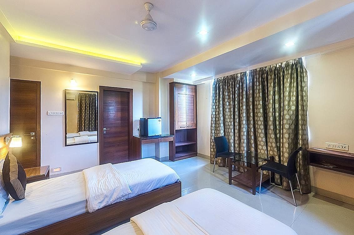 undefined Hotel IRIS 5