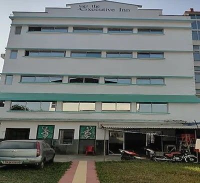EXECUTIVE INN HOTEL