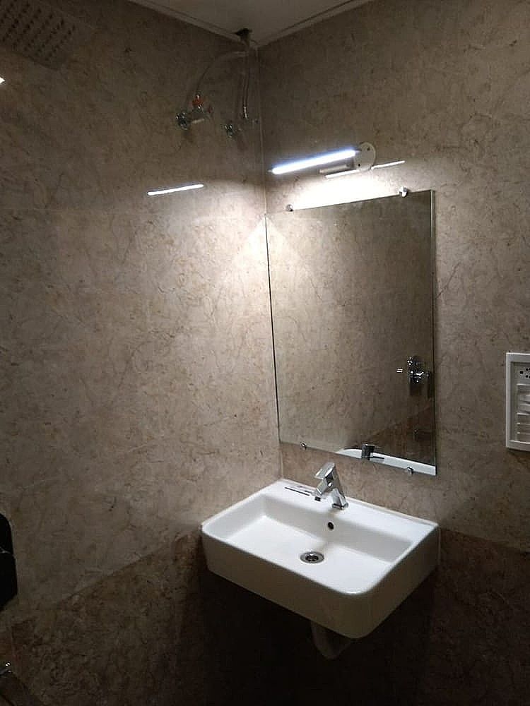 FabHotel Step Inn Deluxe Double Room 20