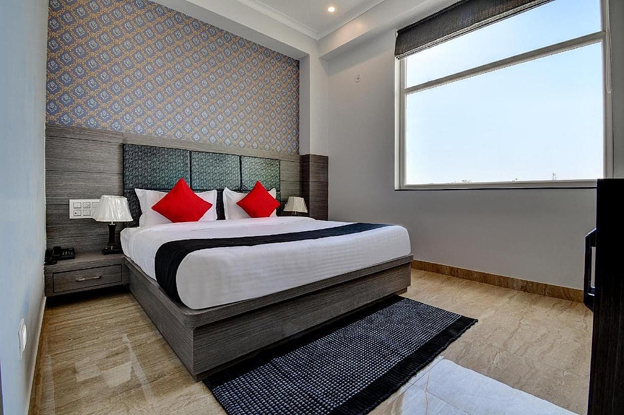 Hotel Grand Anshul Standard 5