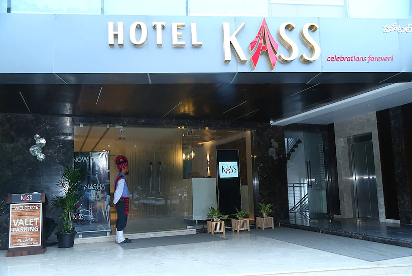 undefined Hotel Kass 7