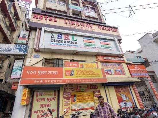 undefined Hotel Linkway 3