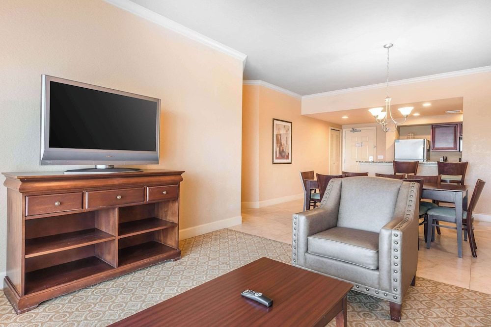 Bluegreen Vacations Fountains, Ascend Resort Collection Superior Suite, 2 Bedrooms, Non Smoking 4