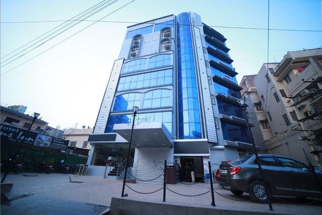 undefined Click Capital House 10