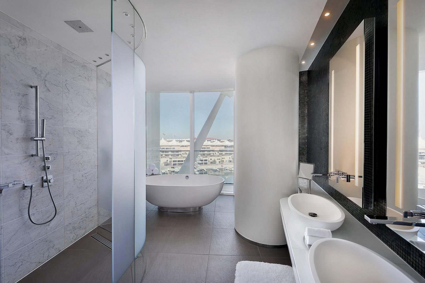 Fabulous, 1 Bedroom Suite, 1 King, Balcony