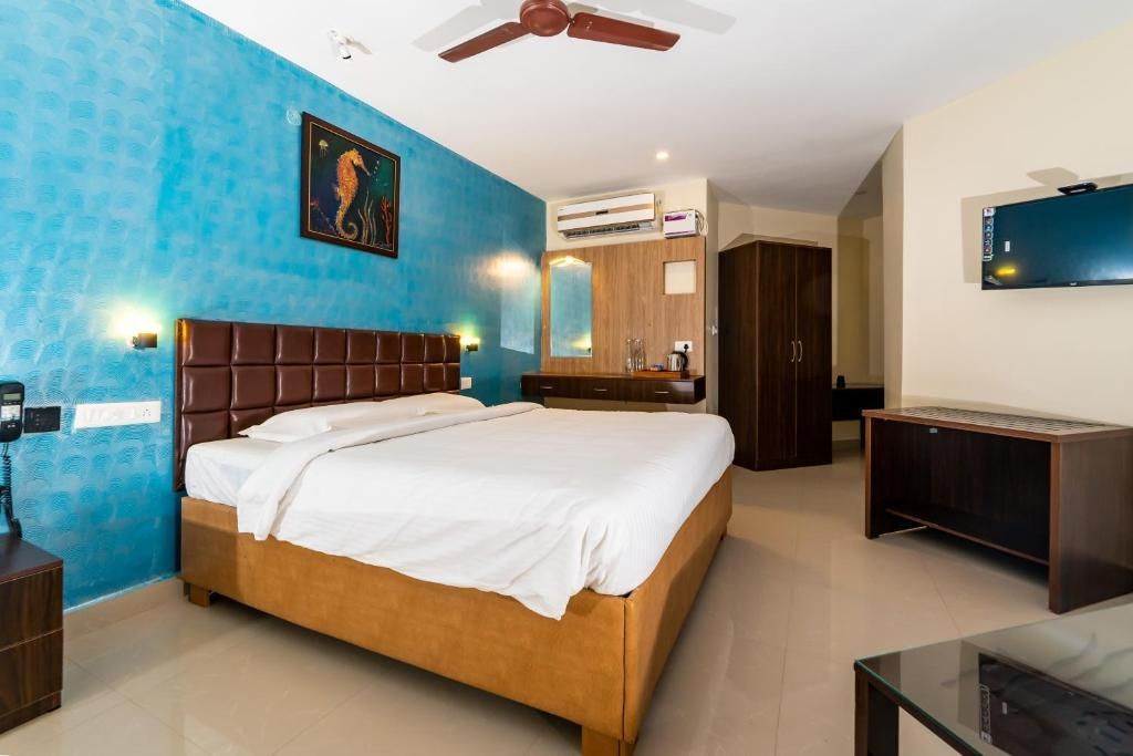 Lamel Cove Beach Resort Deluxe Garden View Room 2
