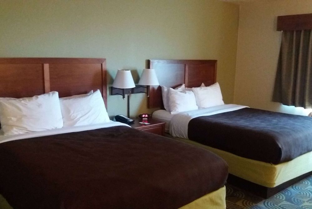 Room, 2 Queen Beds, Non Smoking