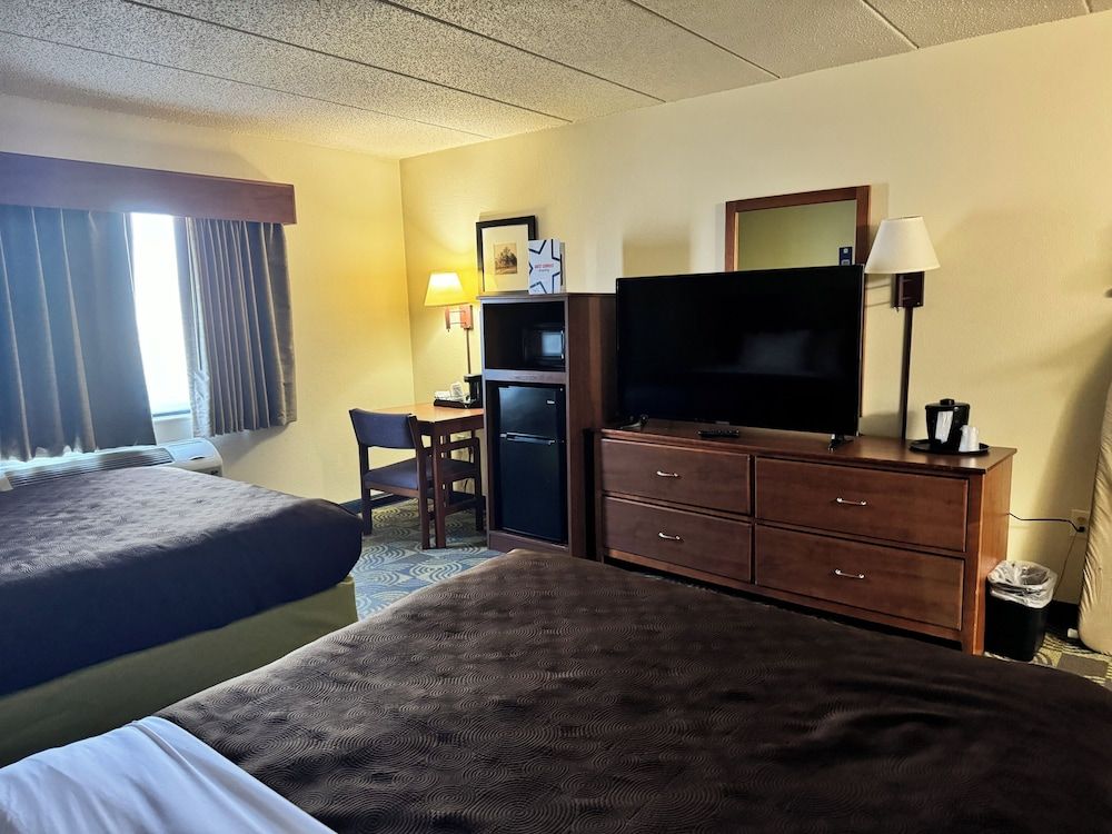 Deluxe Studio Suite, 1 King Bed, Non Smoking