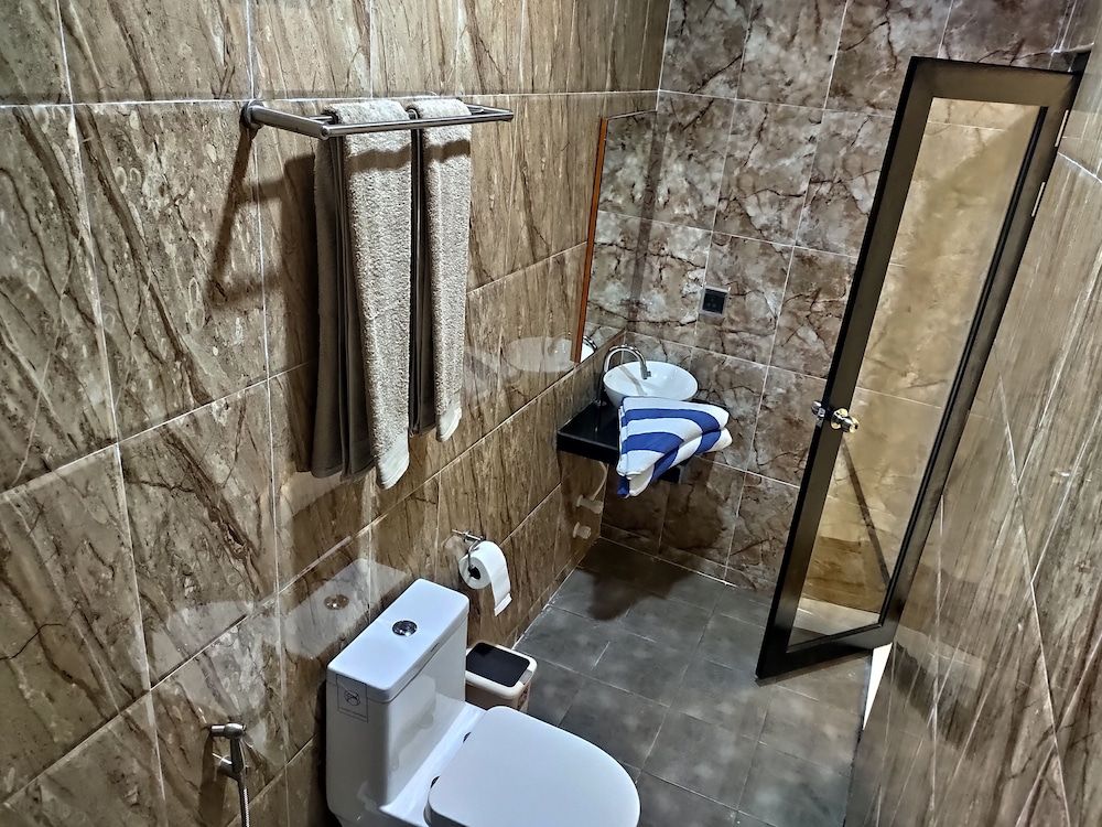 Crown Beach Villas Deluxe Villa 7