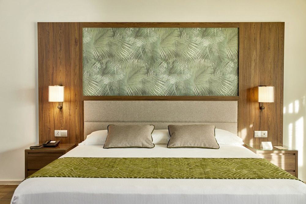 Suite, Overwater (CN)