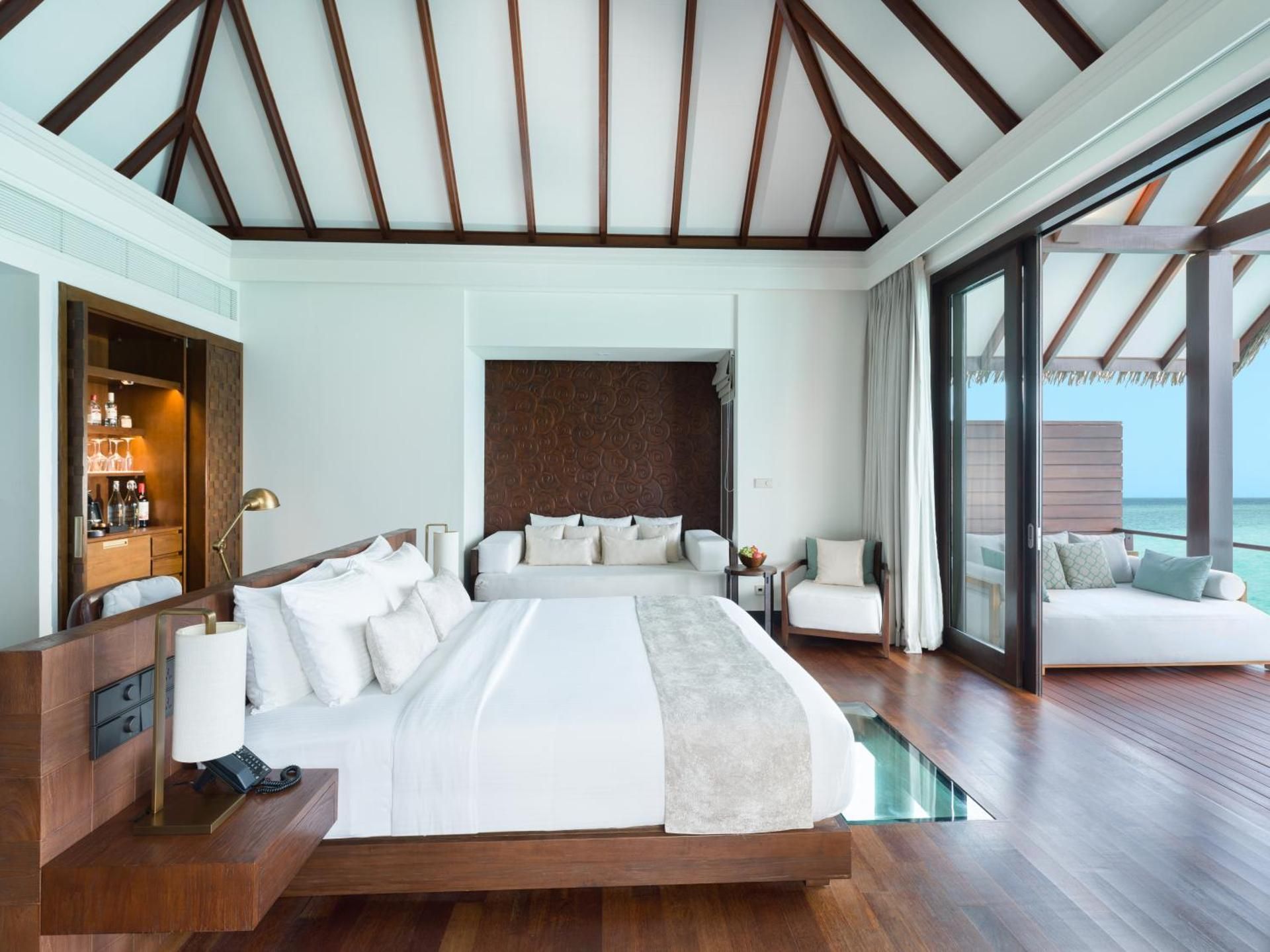 Ocean Villa Club Traditional, Lounge Access